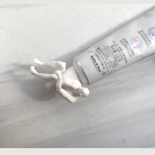 Prankster's Toothpaste Top